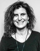 Reiki-Lehrerin Niritya: Reiki - Anwendung / Klangmassagen: Anwendung zur Entspannung Reiki-Einweihungen (Reiki Ausbildungs-Seminare 1., 2., 3. Grad) in Saarbrücken, Saarland, Nähe Völklingen, Heusweiler, Saarlouis, Riegelsberg.