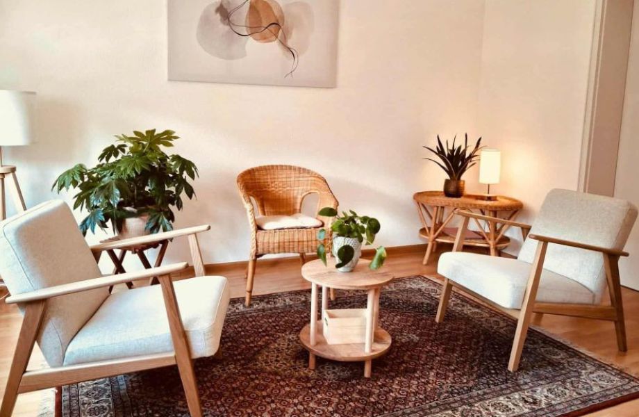 EMDR im Saarland - Heilpraktiker für Psychotherapie Saarbrücken: psychotherapeutische Begleitung u.a. durch Gesprächstherapie, traumasensible Begleitung, Verhaltenstherapie und Gestalttherapie bei Ängsten, depressiven Verstimmungen und Lebenskrisen.